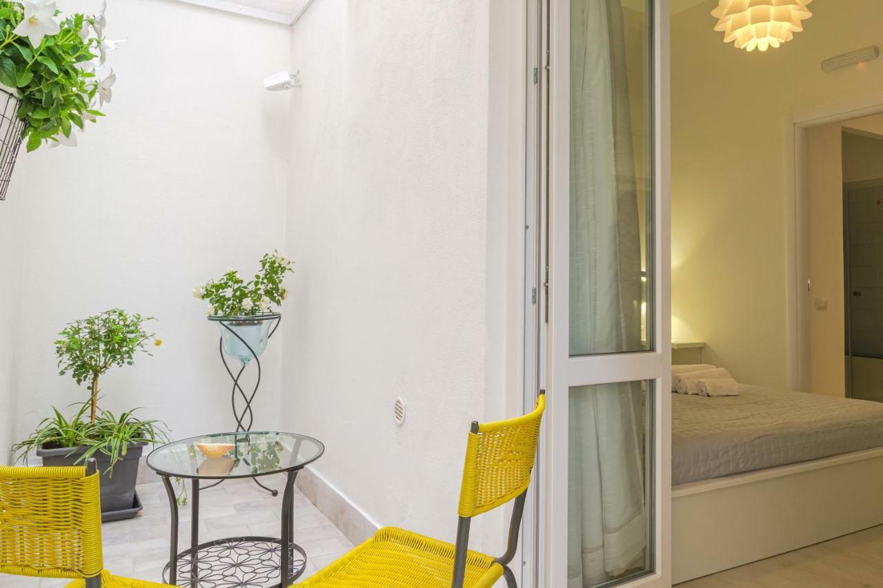 Guest Home Rose Giardini Naxos Eksteriør bilde